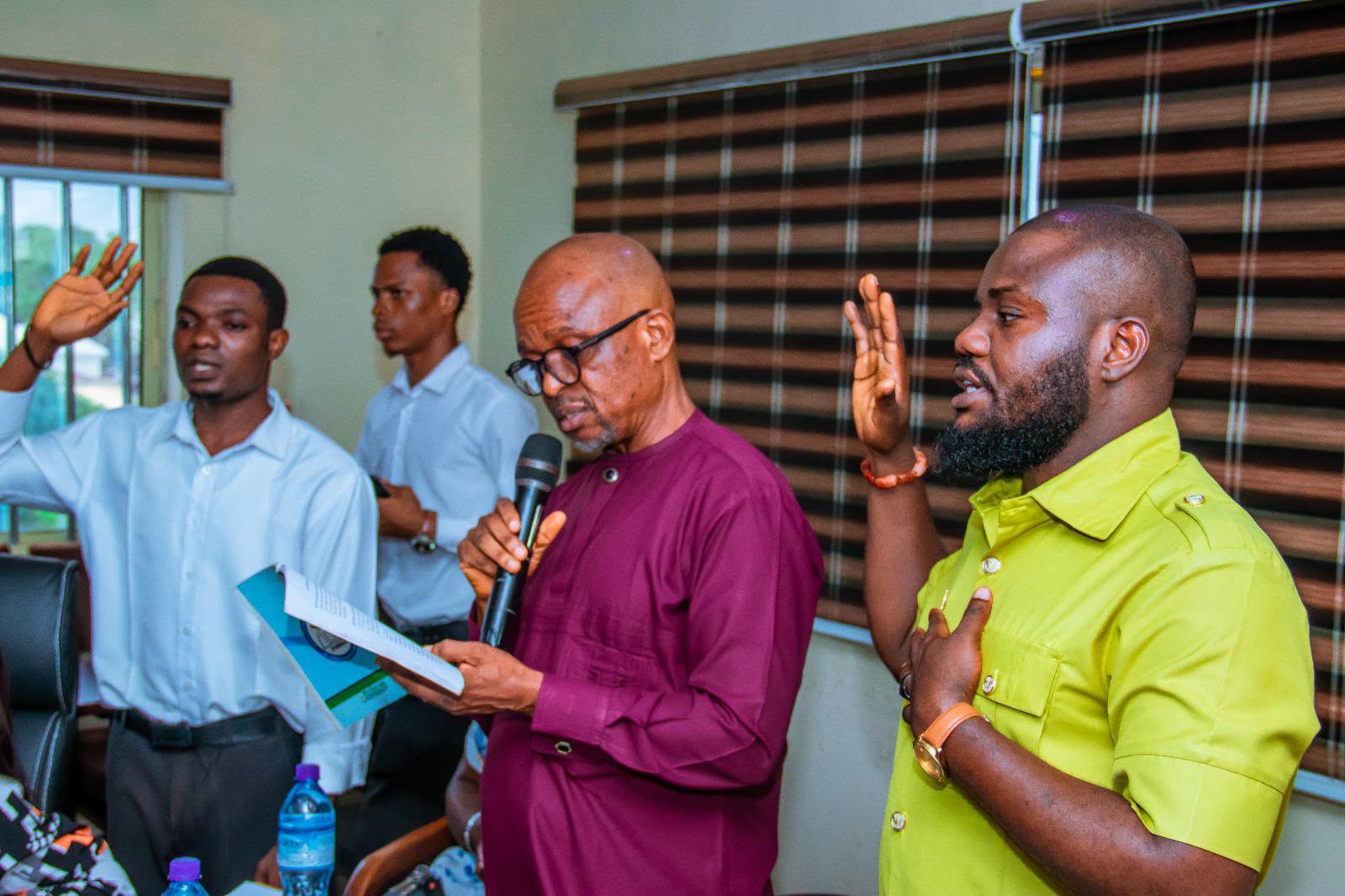 FACULTY OF SOCIAL SCIENCE INAUGURATES NEWLY ELECTED FOSSSA OFFICIALS FOR 2026/2027 ACADEMIC SESSION, CHARGES THEM TO BE DILIGENT